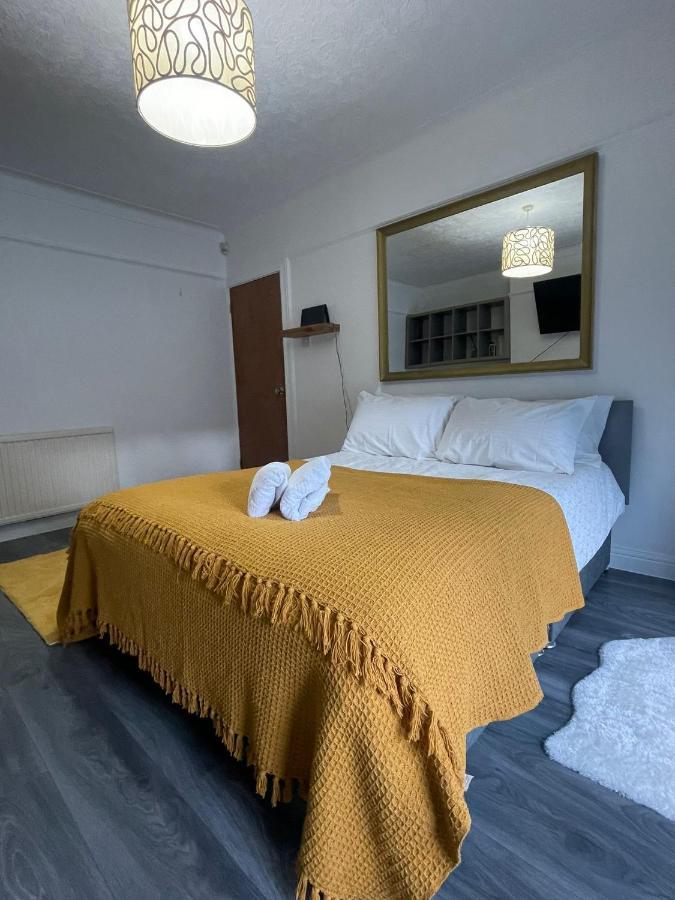 Beautiful Private Rooms In London Central Willesden Green Esterno foto