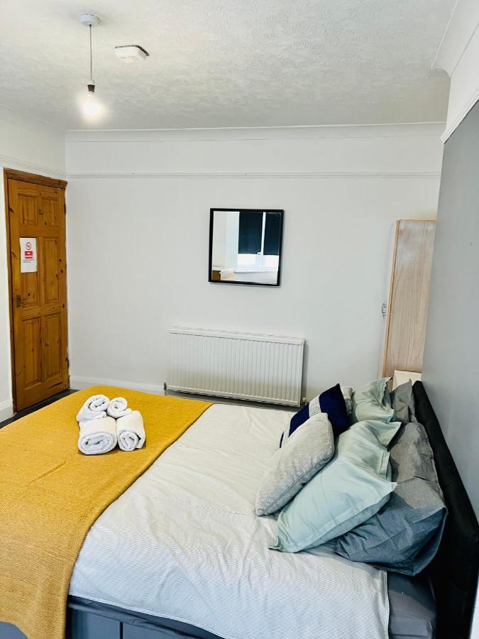 Beautiful Private Rooms In London Central Willesden Green Esterno foto