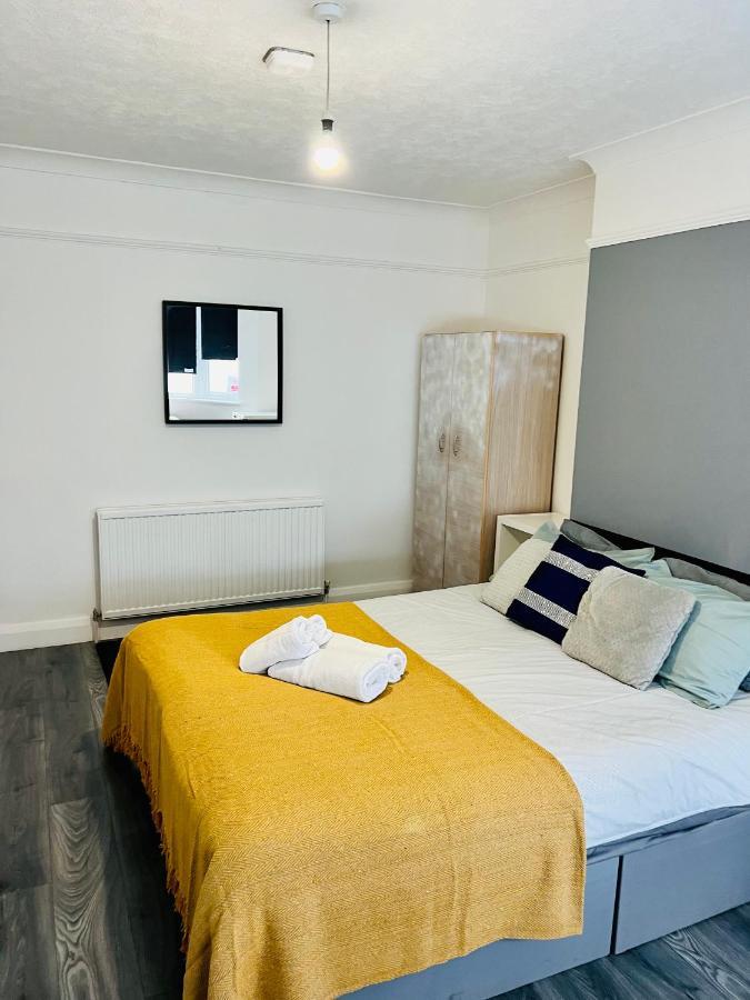 Beautiful Private Rooms In London Central Willesden Green Esterno foto