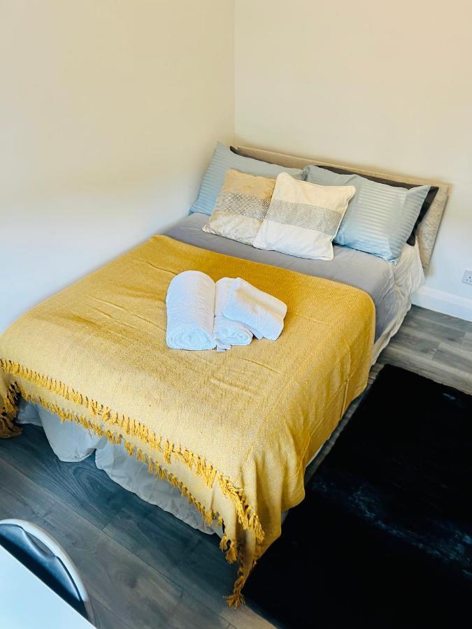Beautiful Private Rooms In London Central Willesden Green Esterno foto