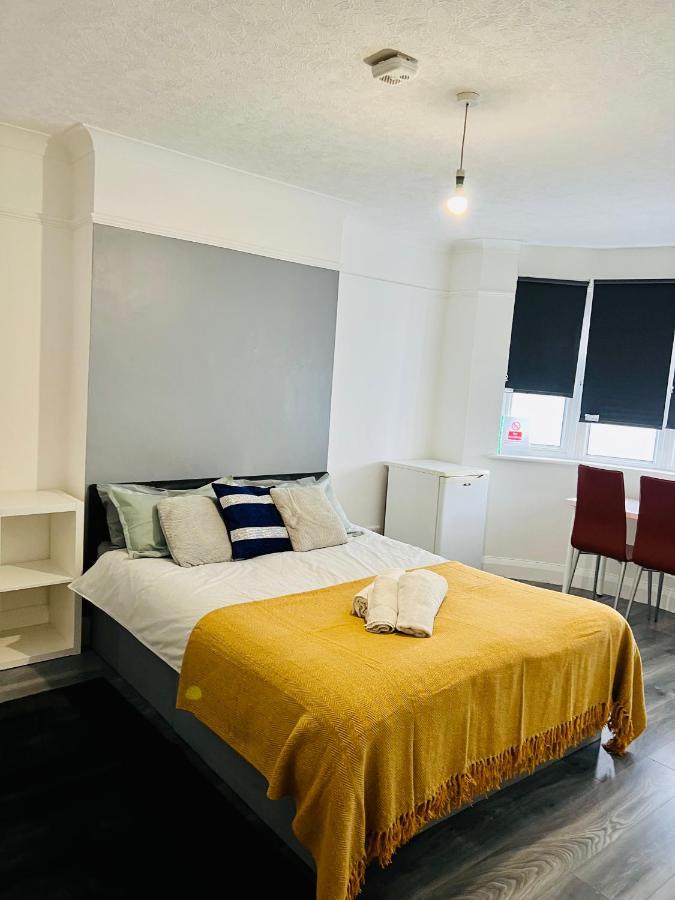 Beautiful Private Rooms In London Central Willesden Green Esterno foto
